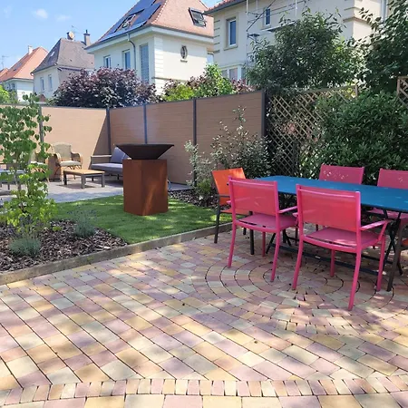 Le Cocon D'emma, Terrasse, Jardin Et Elegance Dans Maison De Maitre Strasburgo